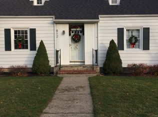 812 Colton Ave, Newark, NY 14513