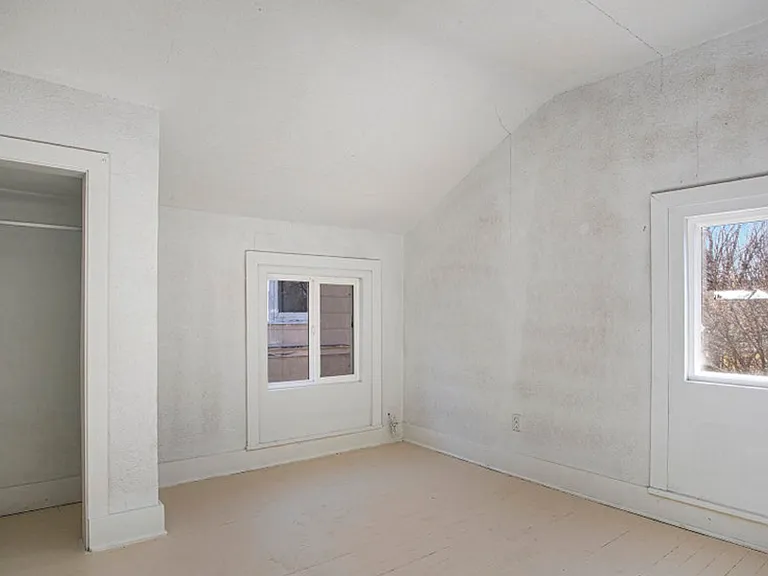 20 Wendell St — Photo 5