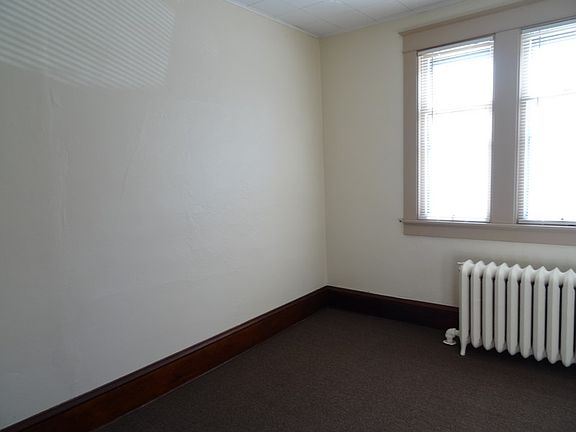 Lower Bedroom