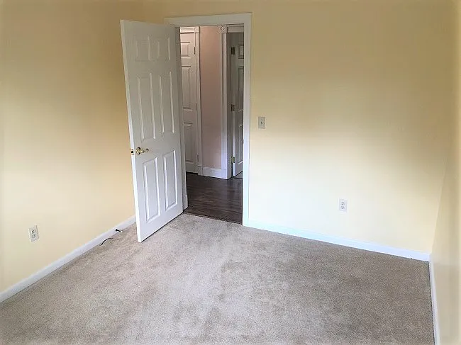 663 Essex St #1 — Photo 8