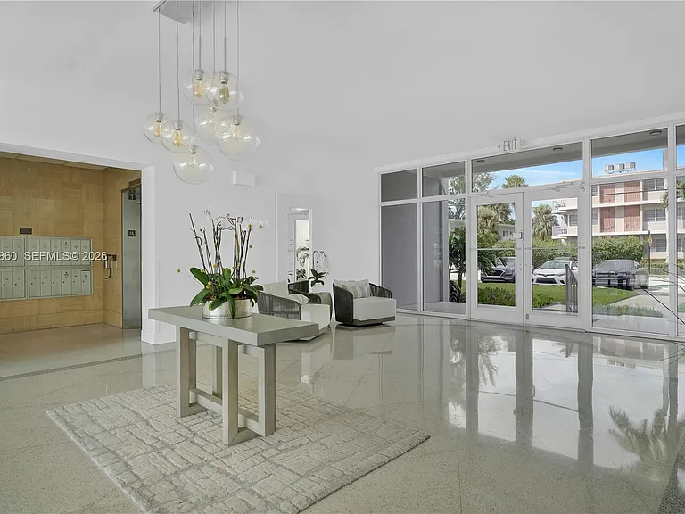 9381 E Bay Harbor Dr #301N — Photo 15