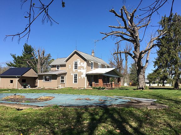 2nd image of 6829 McCoppin Mill Rd