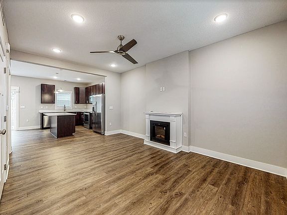 4th image of 307 Washington Ave #4ac6054ec
