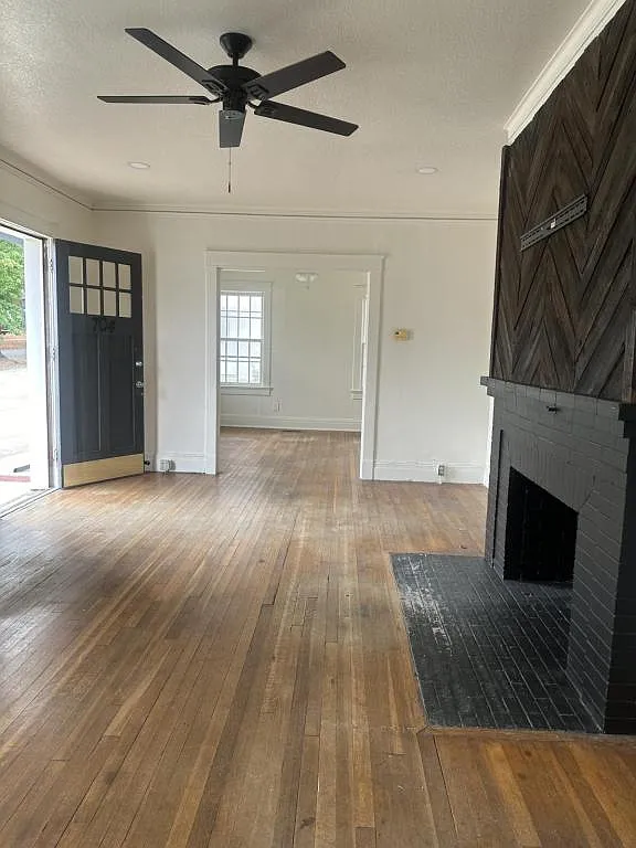 704 S 26th St — Photo 3