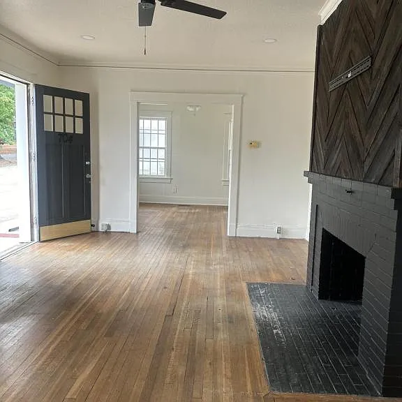 704 S 26th St — Photo 3