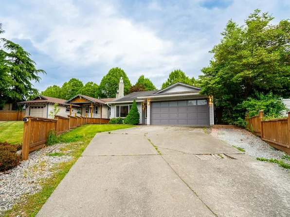 21579 94a Ave, Langley, BC V1M 2A5