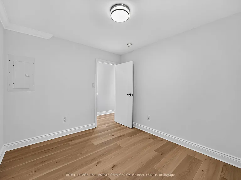 20 Alcina Ave #MAIN — Photo 8