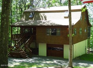 10 Cherokee Ct, Lakeville, PA