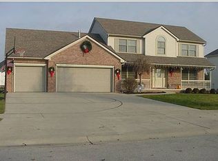 453 Blue Jacket Rd, Perrysburg, OH 43551