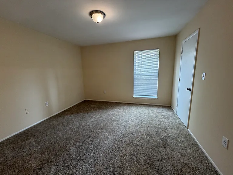 Forestbrook Apartments — Photo 20