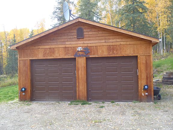 3rd image of 685 Eastside Dr