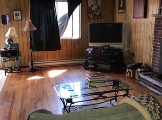 305 Shady Ct, Bushkill, PA 18324