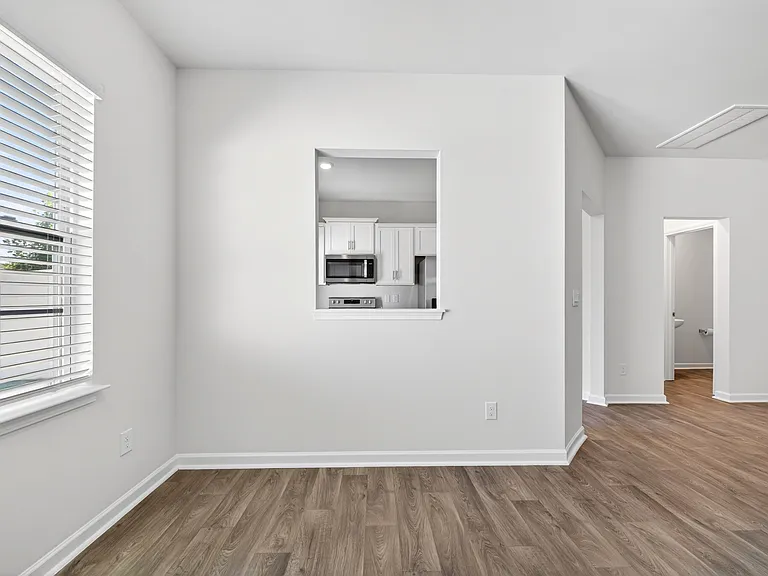 1175 Evelynnview Ln — Photo 11