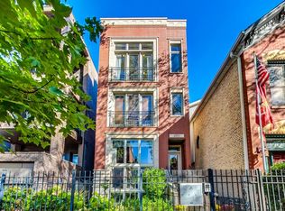 1055 N Wood St #3, Chicago, IL 60622