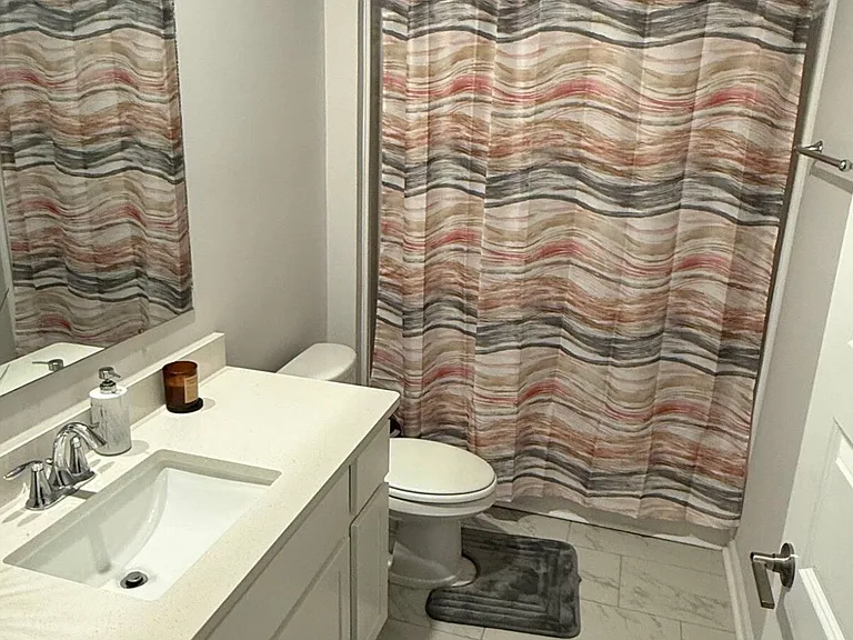 166 Fenwick Pl — Photo 5