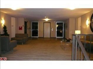 927 N Kings Rd APT 105, West Hollywood, CA 90069