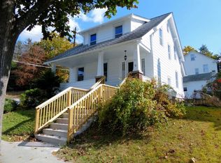 93 Corlies Ave, Poughkeepsie, NY 12601