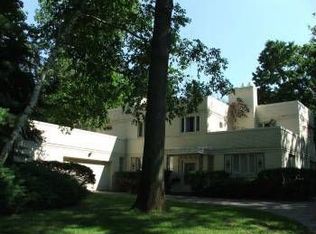 2826 Falmouth Rd, Toledo, OH 43615