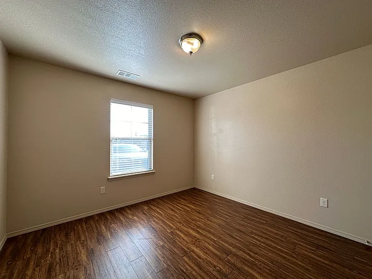 2701 Tulsa St — Photo 10