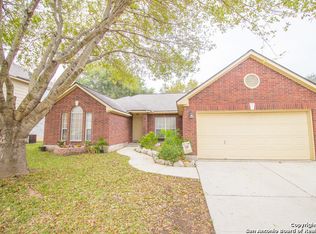 1013 Linden Grove Dr, Schertz, TX 78154