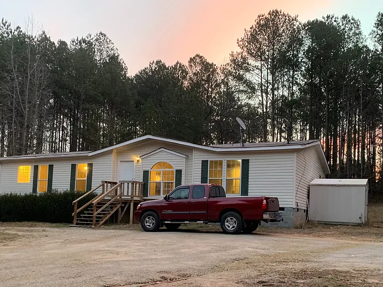 825 Allen Rd — Photo 8