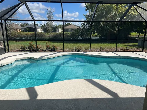 1336 Roosevelt Dr, Venice, FL 34293