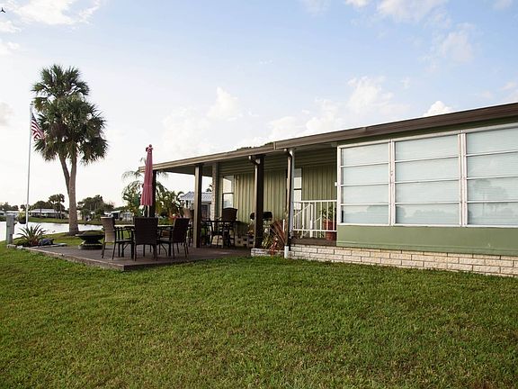 3rd image of 8775 20th St Lot 286