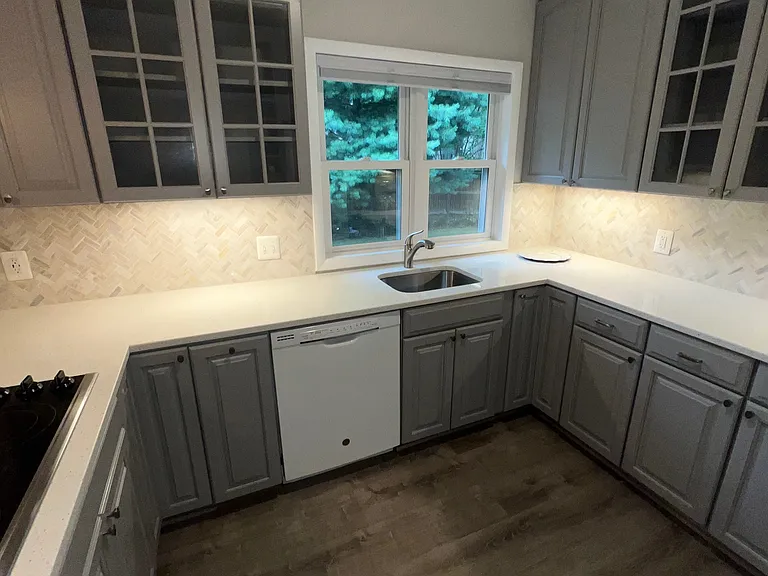 7504 Fairwood Ln — Photo 28