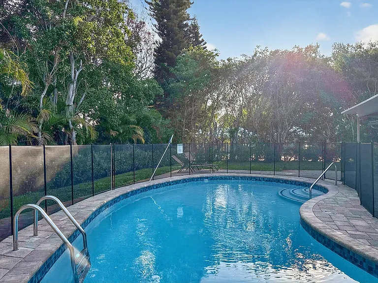 1147 Shady Rest Ln — Photo 22
