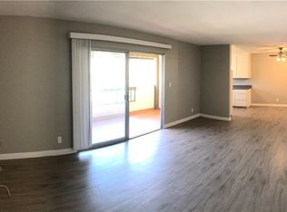 2155 Canyon Dr APT C, Costa Mesa, CA 92627