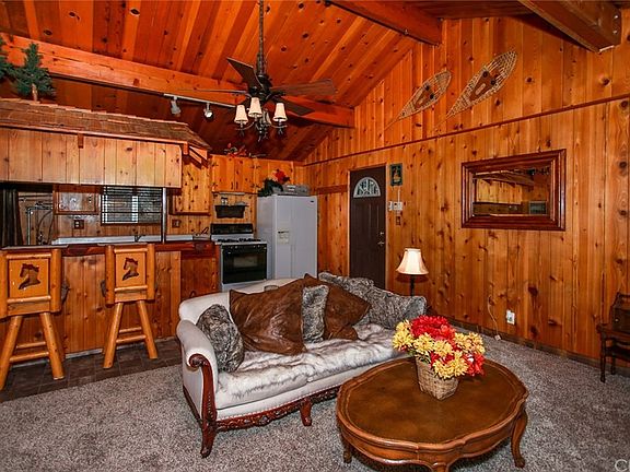4th image of 1163 Teton Dr