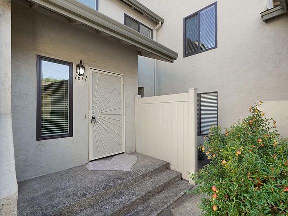 5th image of 1611 Porter Way