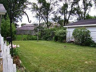 2nd image of 8935 Ohio Pl