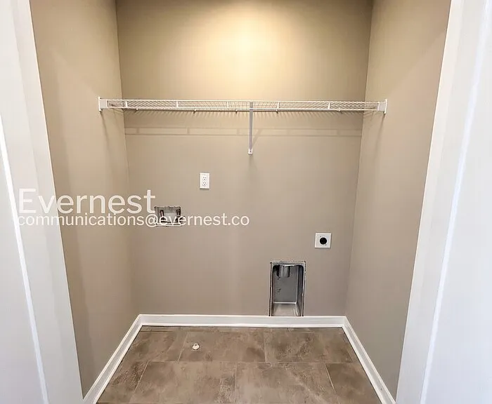207 Jeffries Way — Photo 24