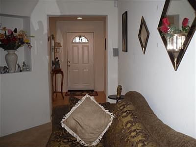 4th image of 15492 Venice Ln