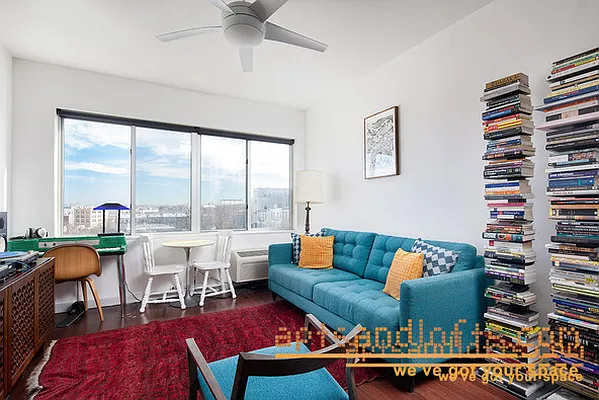 Rented by aptsandlofts.com | media 26