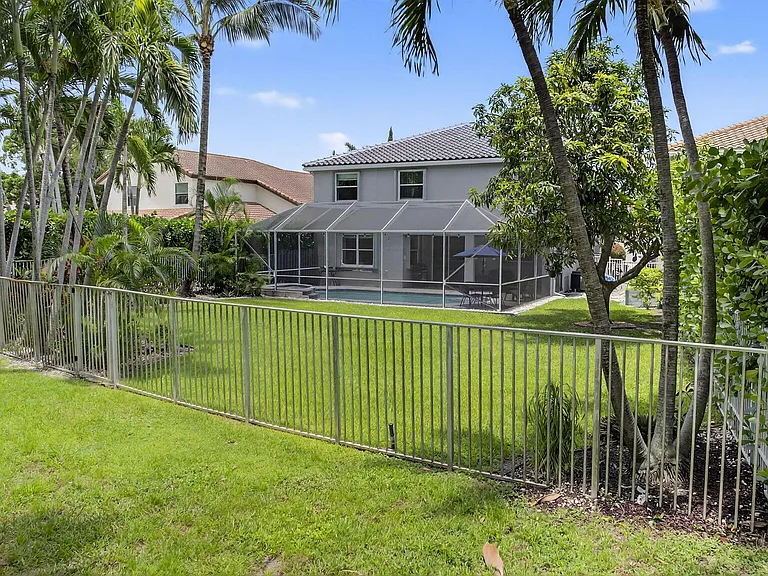 3738 Old Lighthouse Cir #SEASON RENTAL — Photo 96
