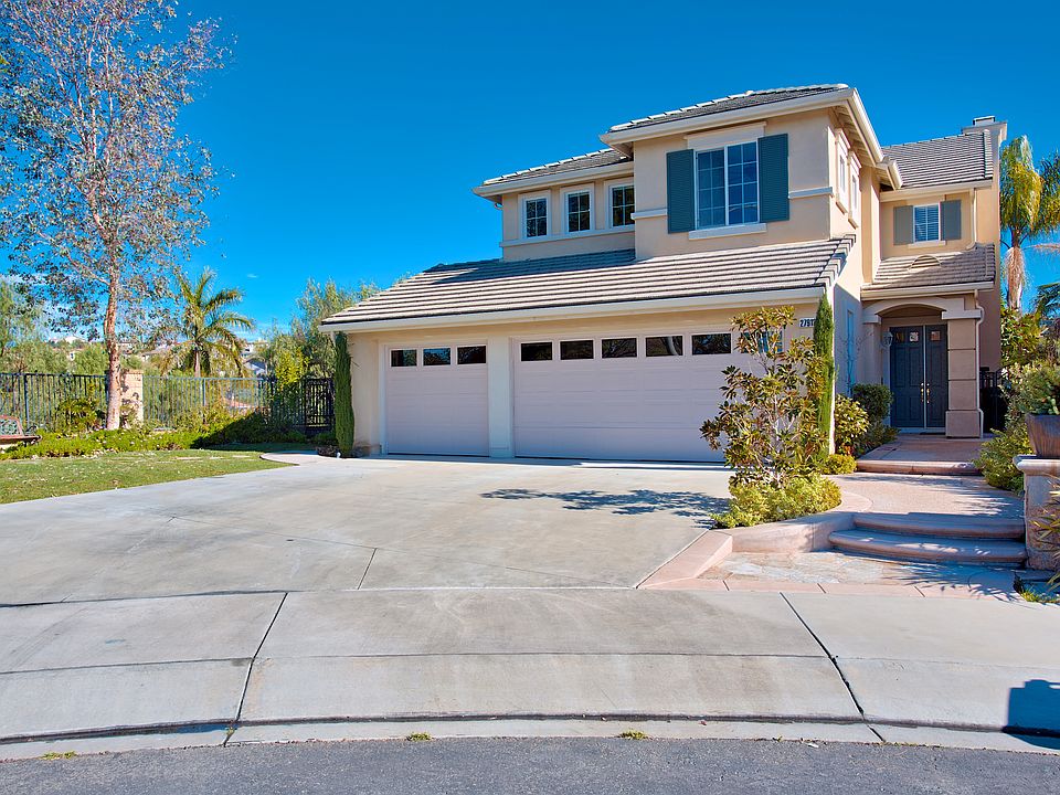 End of cul de sac location!