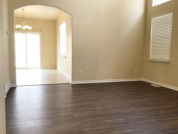3rd image of 2827 E Hideout Dr