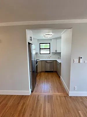 Rented by Hudson Exclusive Inc | media 39