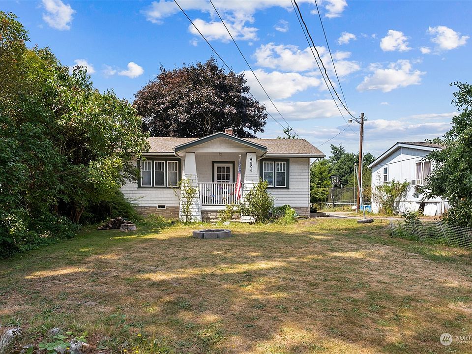 1st image of 19808 24th Avenue W