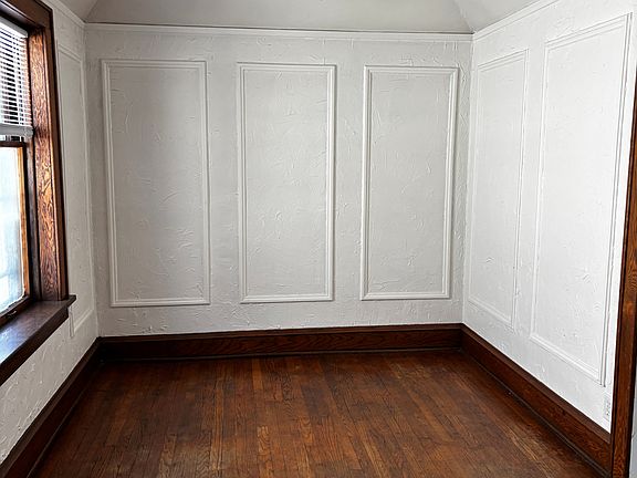 4th image of 3546 N Oakland Ave APT 7