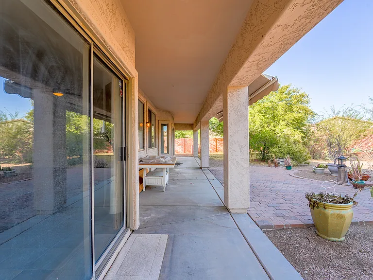 2123 W Maldonado Rd — Photo 34