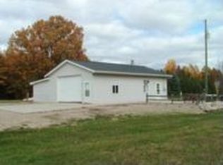 4630 Lake Rd, Lakeview, MI 48850