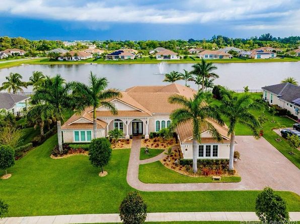 5669 S Sterling Ranch Dr