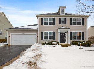 2865 Mansfield Ct, West Chicago, IL