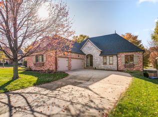 5339 S Hazel Dr, Springfield, MO 65810