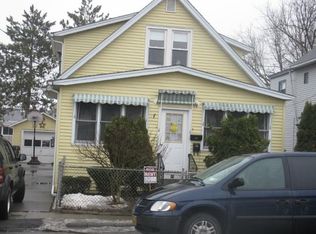 81 3rd Ave #2, Waterford, NY