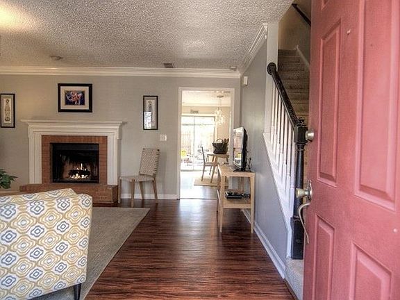 3rd image of 4364 Ivy Glen Way SE