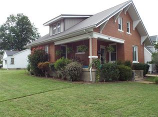 216 Poplar St, Perryville, MO 63775